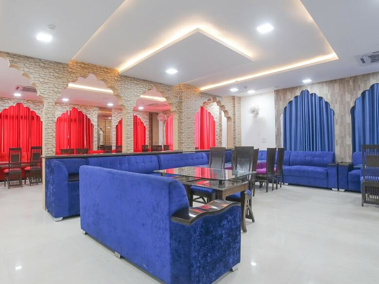 Hotel Collection O 30076 Main Chhatarpur Road Asola