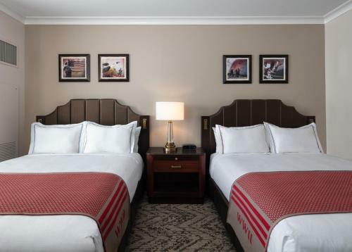 The Higgins Hotel New Orleans, Curio Collection By Hilton