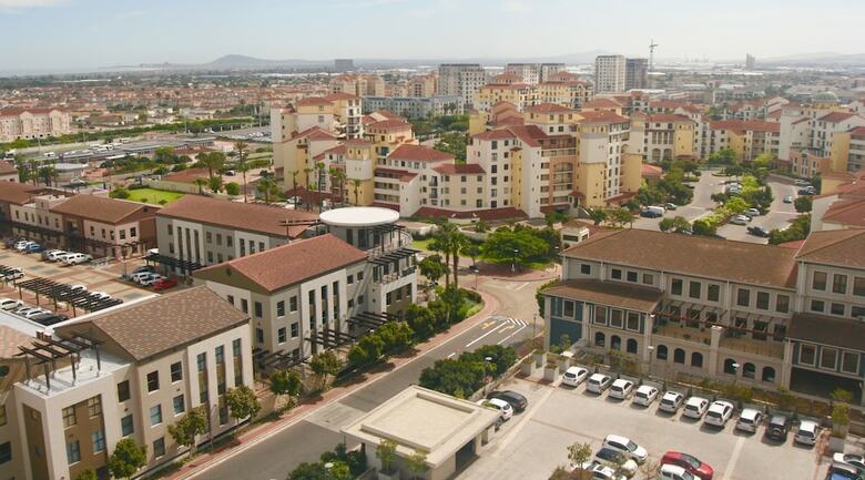 Apartamentos The Residences At Crystal Towers