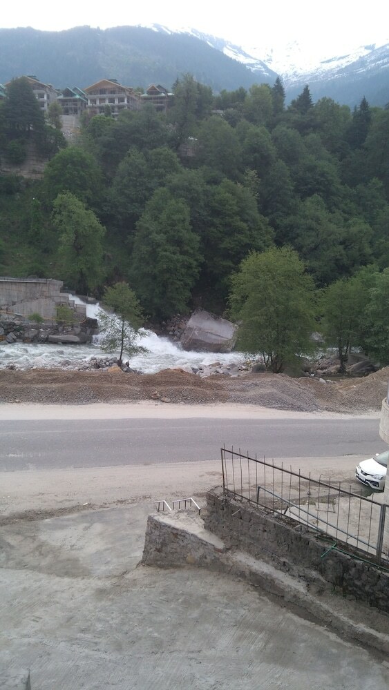 Hotel Sourabh