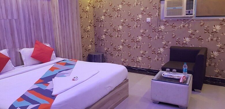 Hotel Rainbow