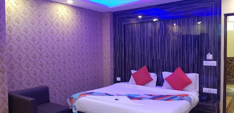 Hotel Rainbow