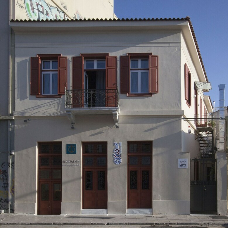 Aparthotel Dimi Luxurious Suites