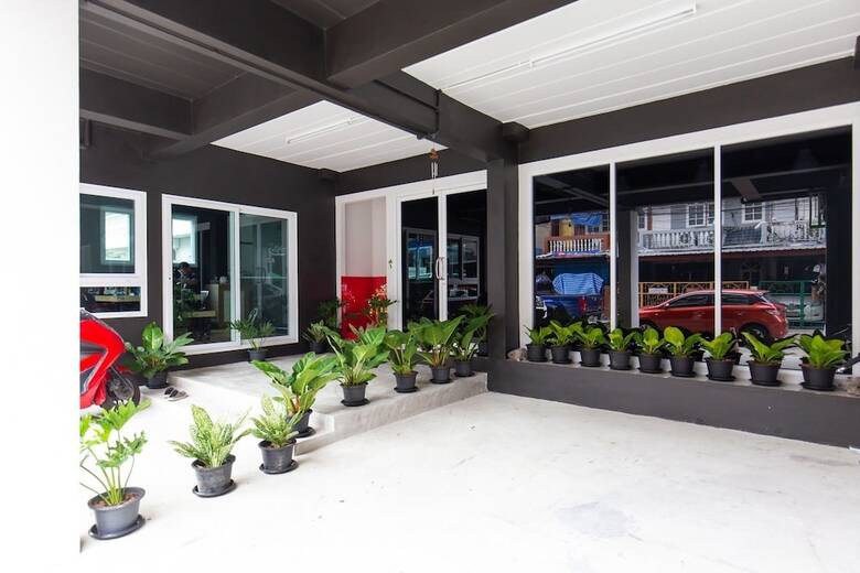 Hotel Mango 10 House