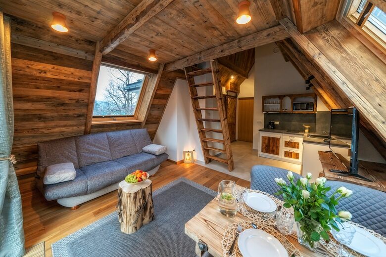 Hel Apartments