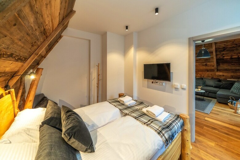 Hel Apartments