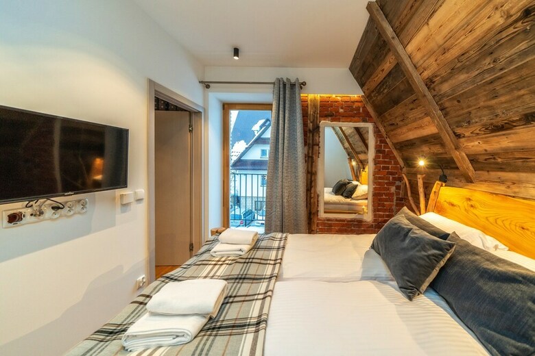 Hel Apartments