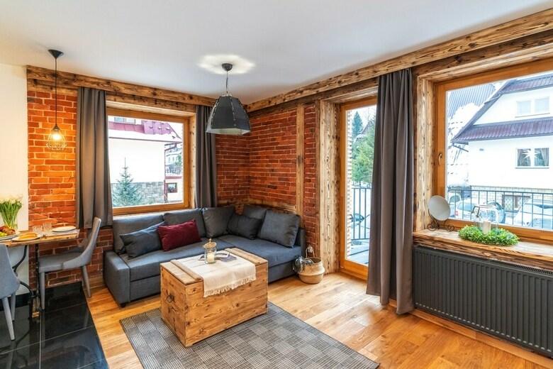 Hel Apartments