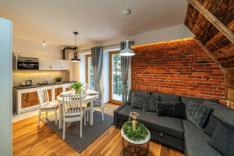 Hel Apartments