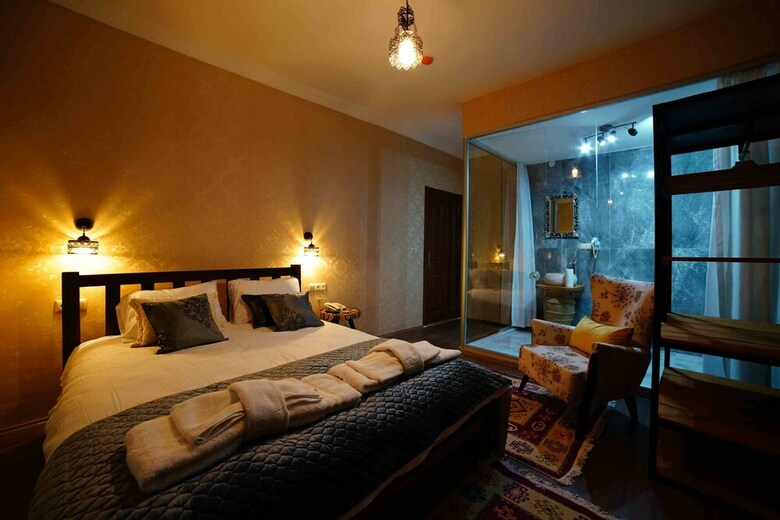Pigeon Valley Hotel