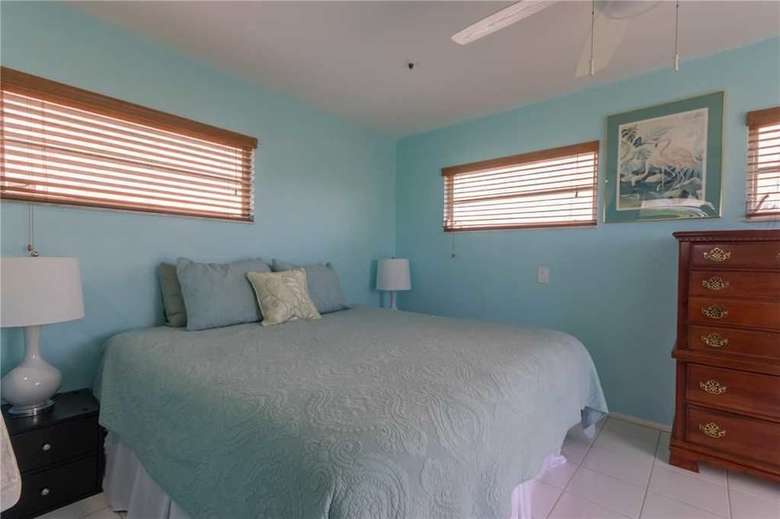 528 - Coral Cottage