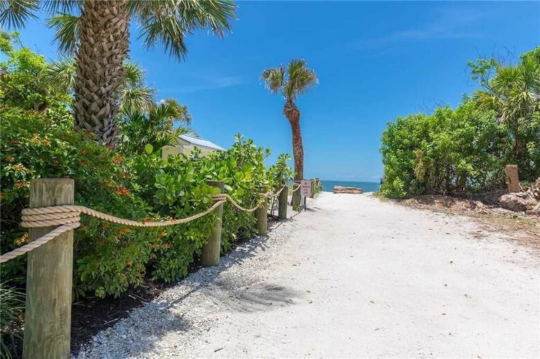 437 - Longlook Beachhouse