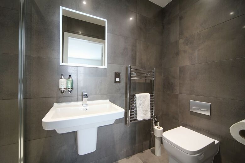 Citystop Apartments Newington