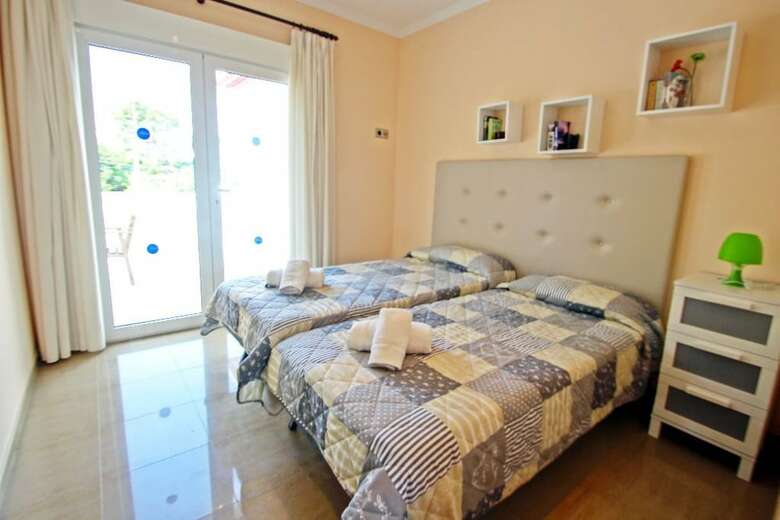 Apartamentos Angels - Spacious And Characterful Property In Moraira
