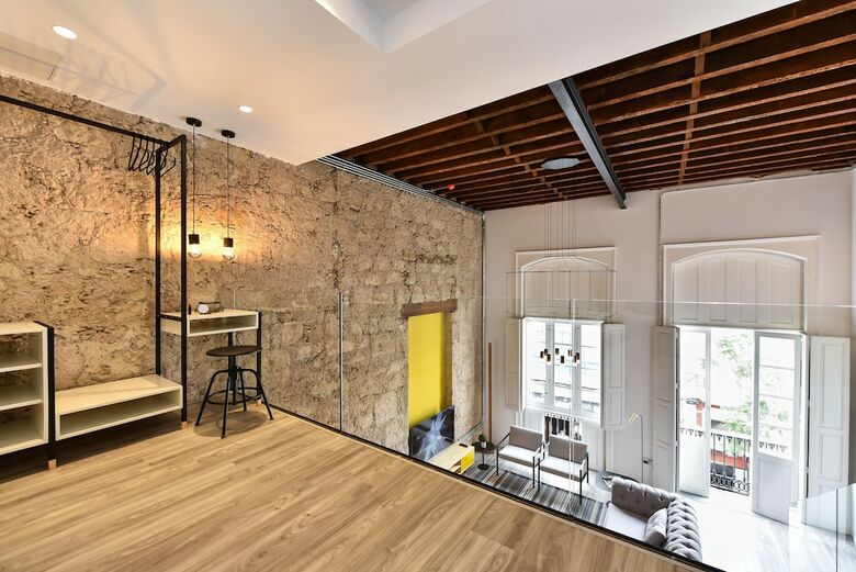 Apartamentos Off Triana