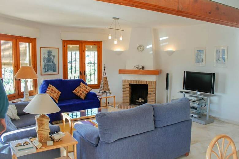 Nessa - Well Furnished Villa With Panoramic Views In Benitachell