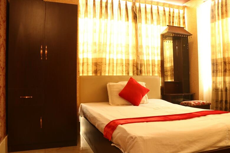 Hotel 78 Firoza Inn