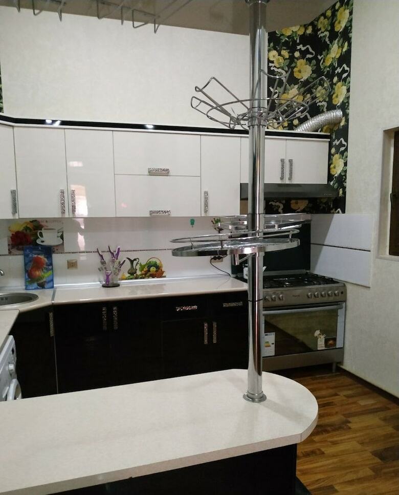 Hostal Hostel House