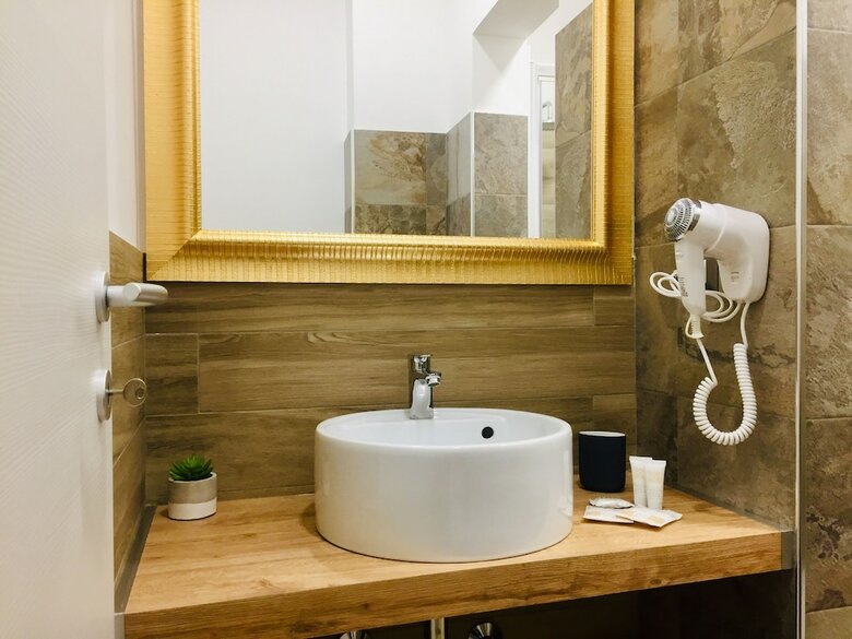 Bed & Breakfast Regina Elena Charme Rooms