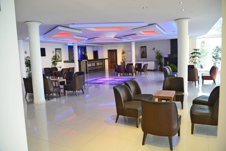 Banana Beach Hotel