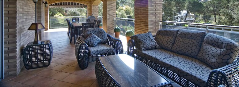 Villa Chalet Con Piscina Interior Y Sauna