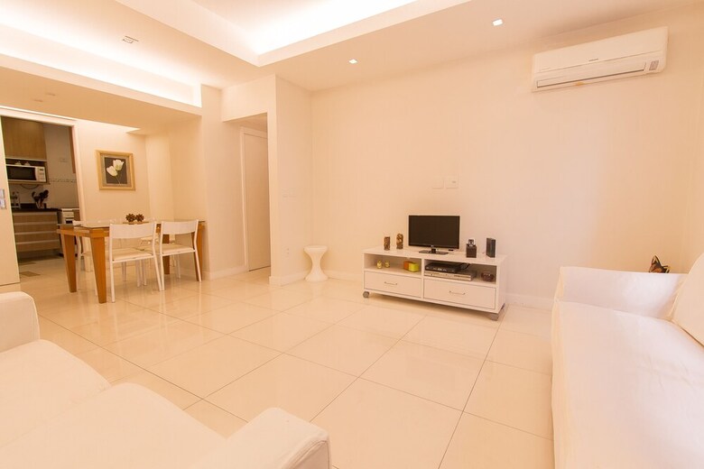 Apartamentos Linerio Praia de Copacabana 245