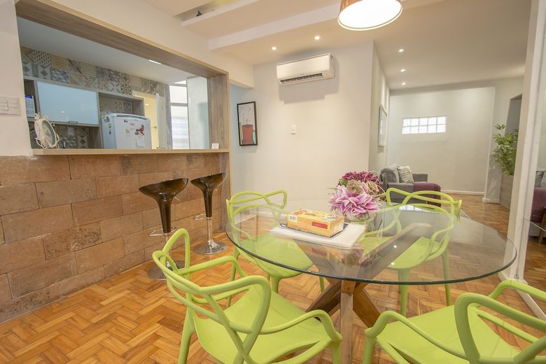 Apartamentos Linerio Praia de Copacabana 370.374
