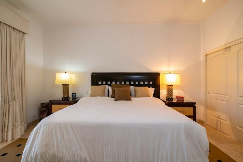 Paraiso Del Mar Resort A104 3 Bed By Casago
