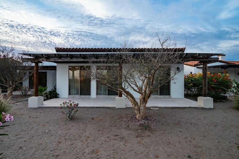 Paraiso Del Mar Resort V4 4 Bed By Casago