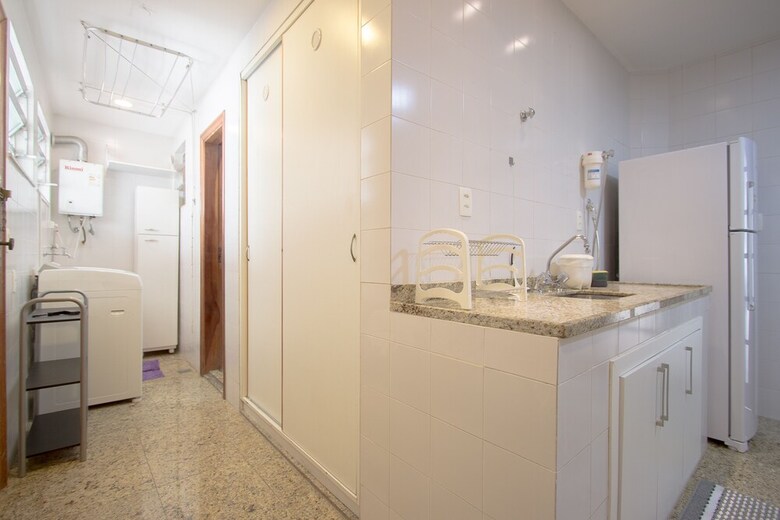 Apartamentos Linerio Vista Mar Copacabana 228