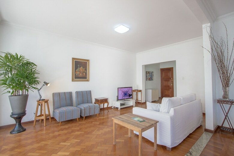 Apartamentos Linerio Vista Mar Copacabana 228