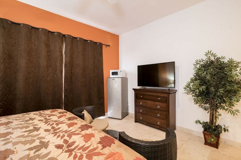 Paraiso Del Mar Resort B404 1 Bed By Casago