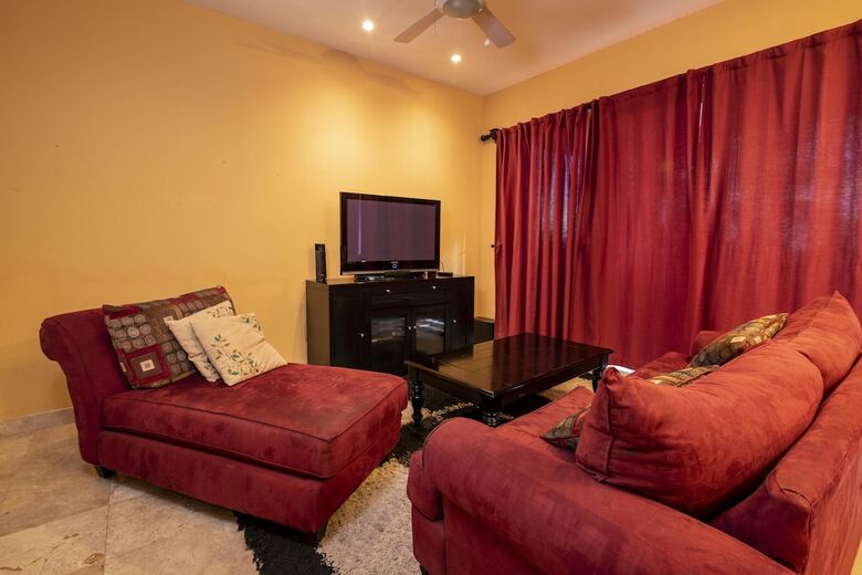 Paraiso Del Mar Resort C301 3 Bed By Casago