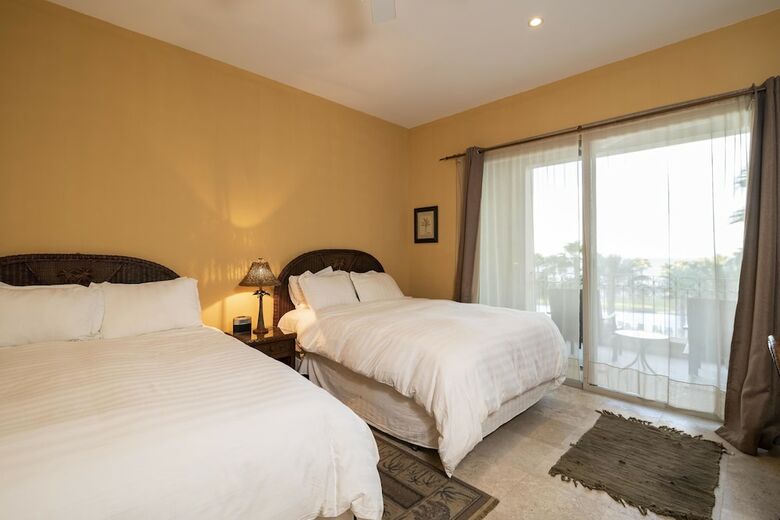 Paraiso Del Mar Resort C301 3 Bed By Casago