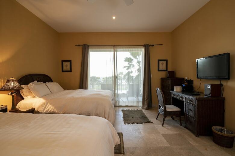 Paraiso Del Mar Resort C301 3 Bed By Casago