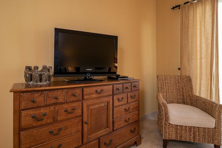 Paraiso Del Mar Resort C301 3 Bed By Casago