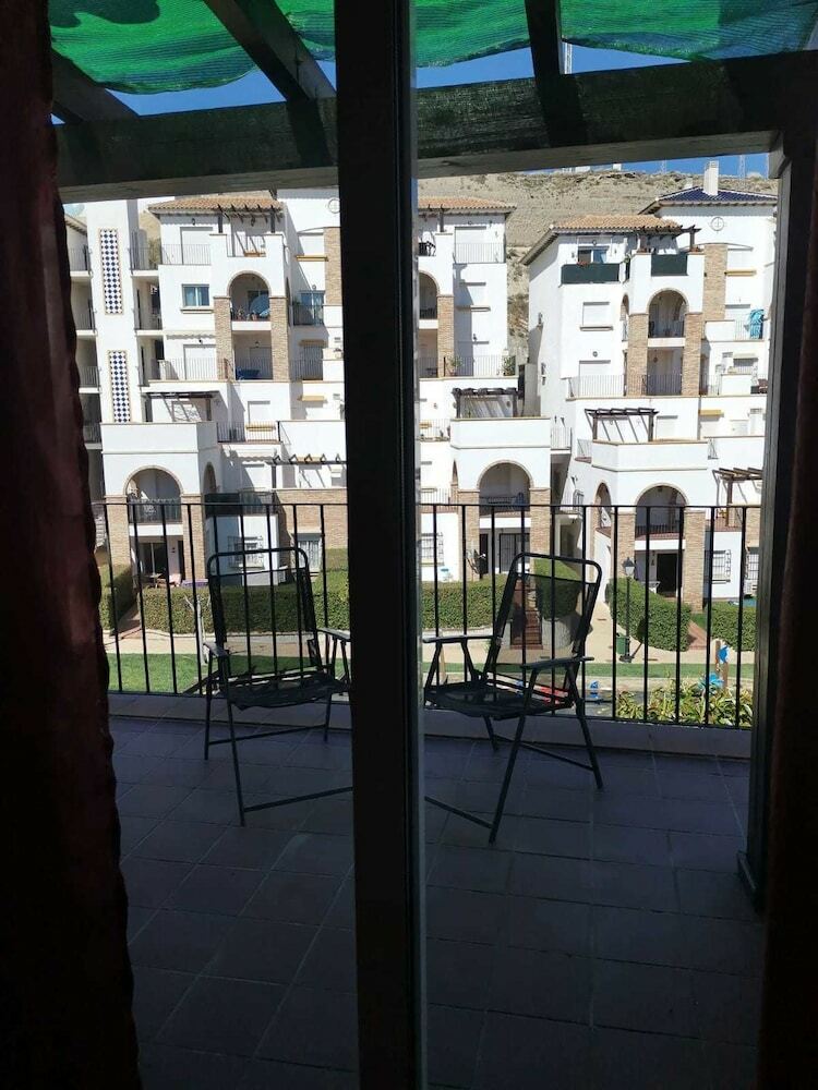 Apartamentos Rouse Ar Home