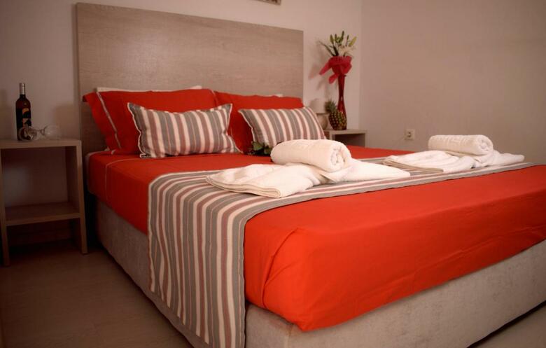 Apartamentos Angela House