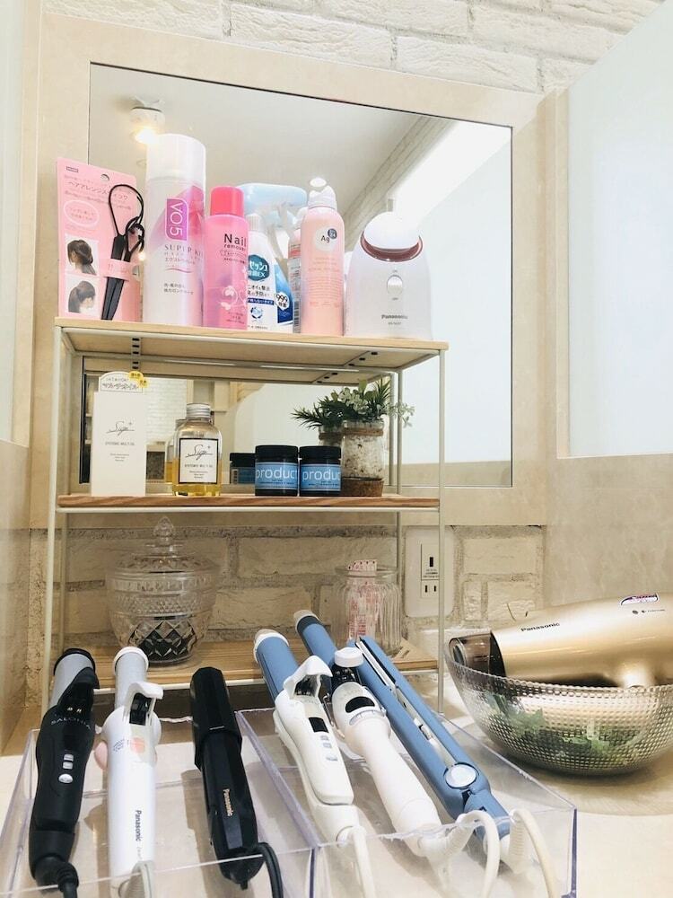 Hostal Hostel & Powder Room Crane - Caters To Women