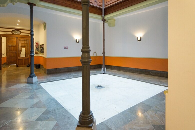 Apartamentos Ahro Suite Carreteria 15