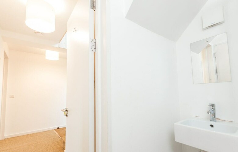 Apartamentos The Cliffside Chalet - Warm & Modern 3bdr Riverside Home