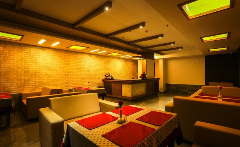 Hotel Kabani Palace
