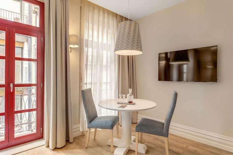 Oporto Home Boutique Apartments - Wine Cellars