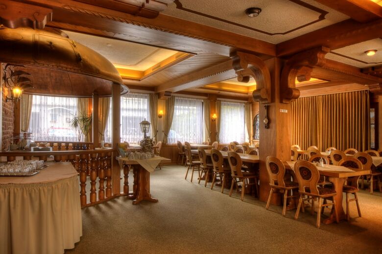 Brauereigasthof Und Hotel Schmucker