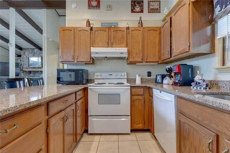 Bear View Chalet - Three Bedroom Cabin