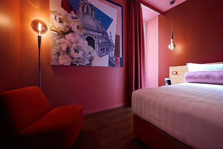 73 Boutique Hotel