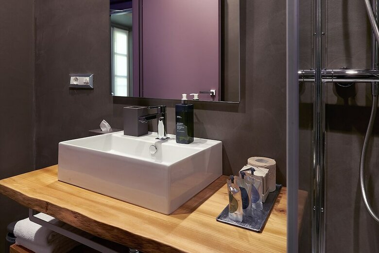 73 Boutique Hotel
