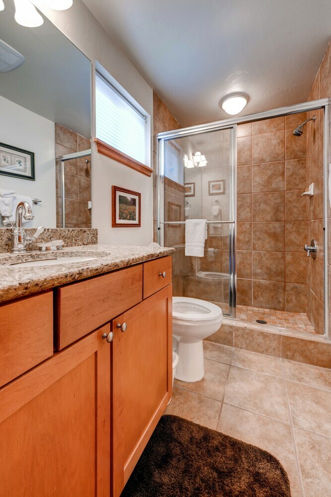 Streamside Lane Condos By Crmr