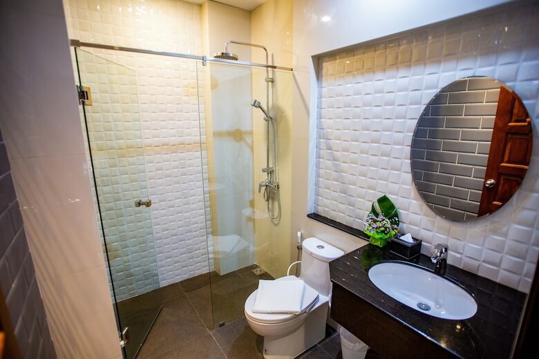 Chunlee Grand Hotel