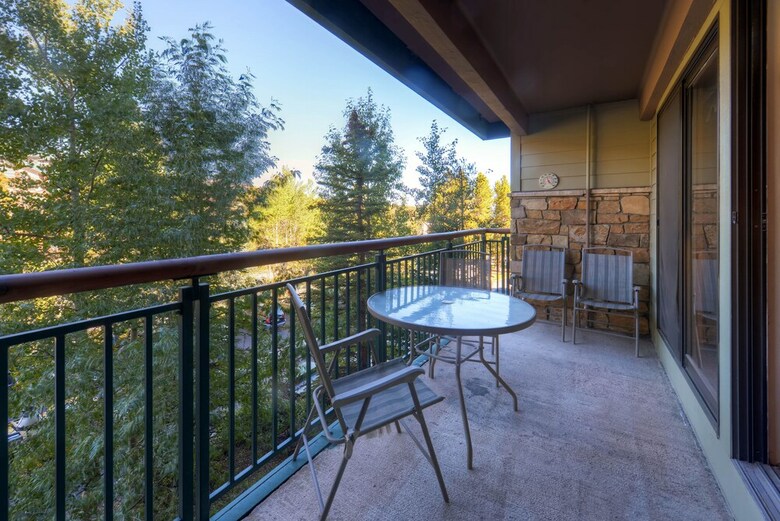Trails End Condos By Crmr